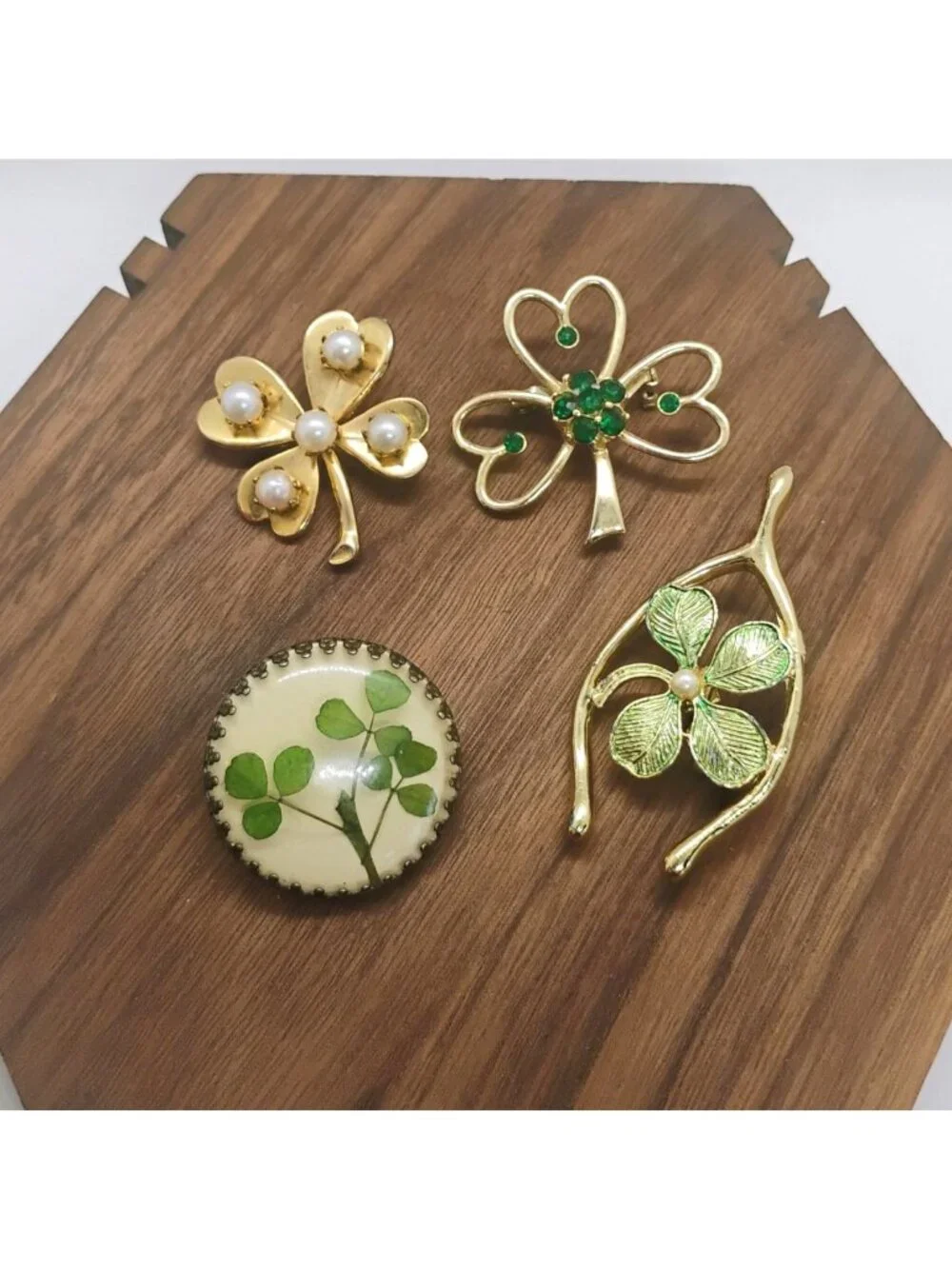 Vtg Lot of 4 Gold Tone Lucky Shamrock Four Leaf Clover Brooches Beatrix Gerry's